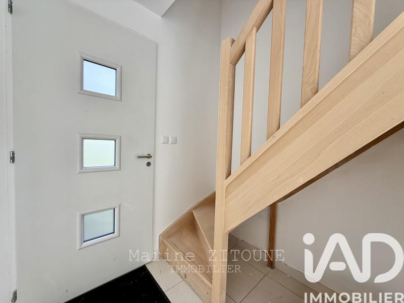 Maison - 90 m² - 5 pièces