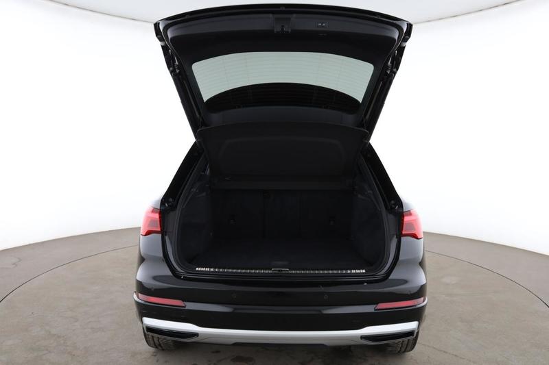 Audi Q3 35 Tfsi Design Luxe s tronic 7 150 ch