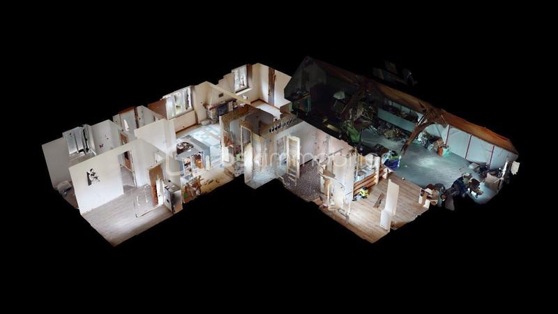 Maison - 213 m² - 9 pièces