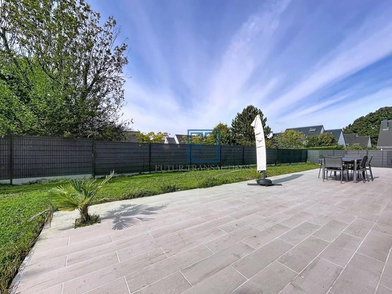 Maison - 157 m² - 7 pièces