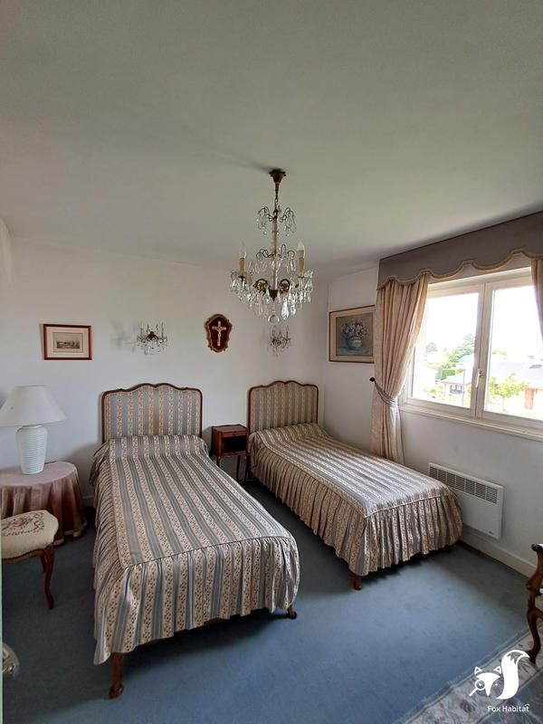 Maison - 167 m² - 7 pièces