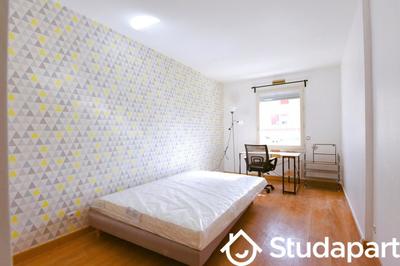 Chambre - 14 m² - 1 pièce