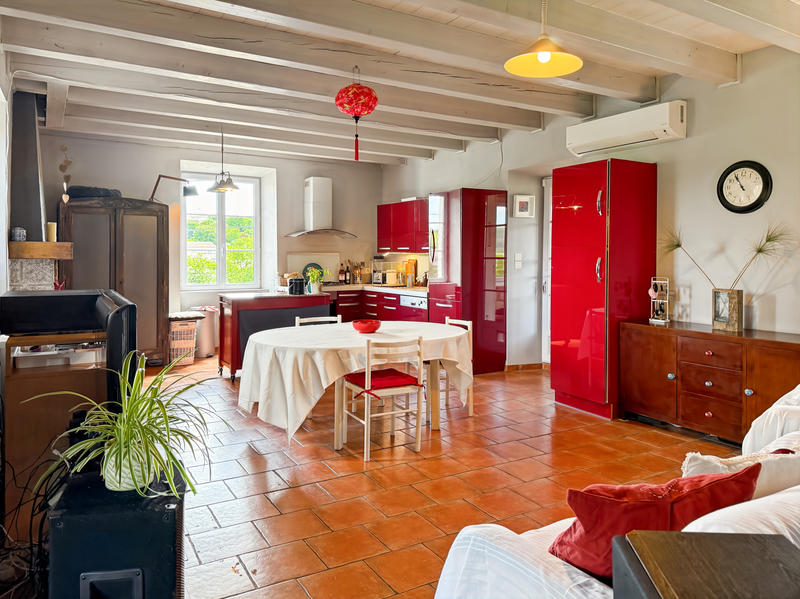 Propriété - 398 m² - 13 pièces