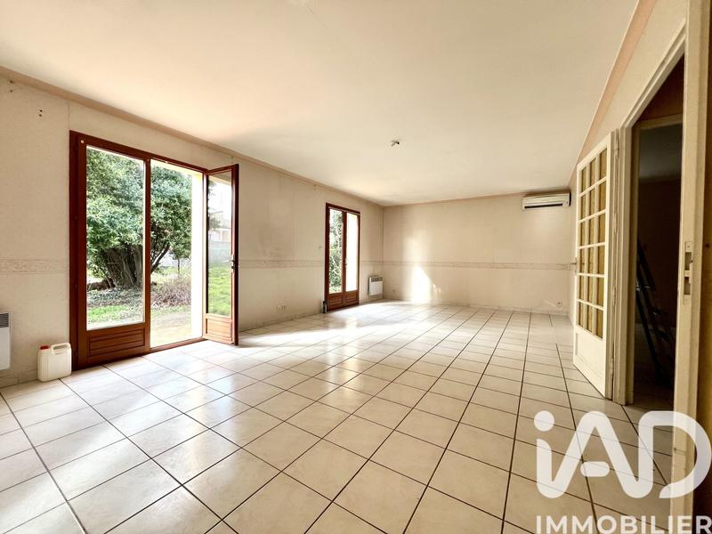 Maison - 92 m² - 4 pièces