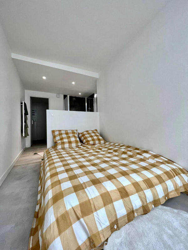 Immeuble - 7 pièces