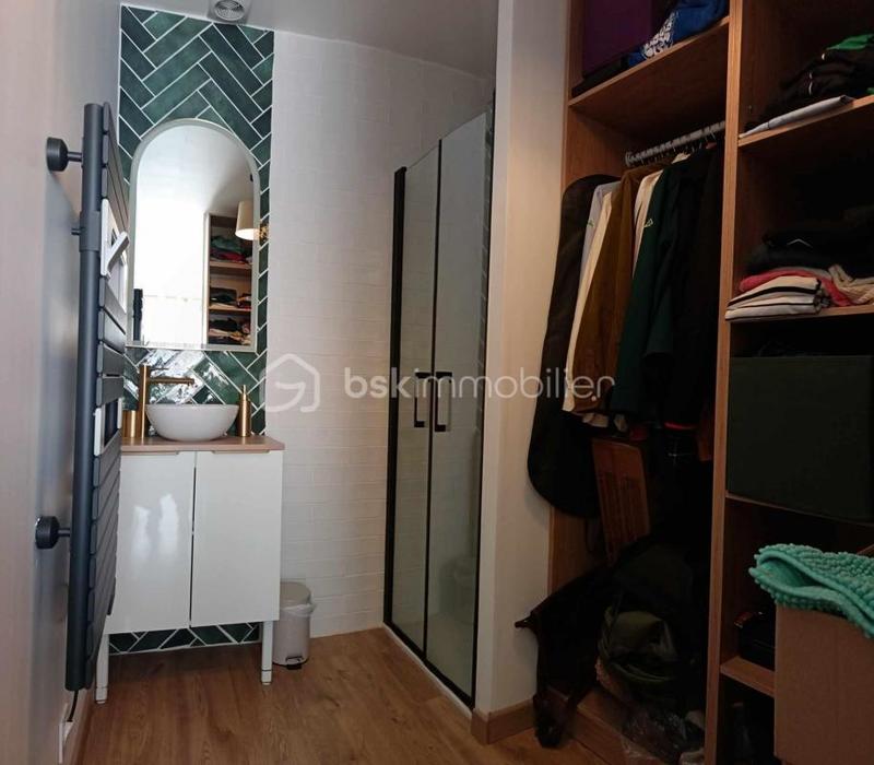 Maison - 105 m² - 4 pièces