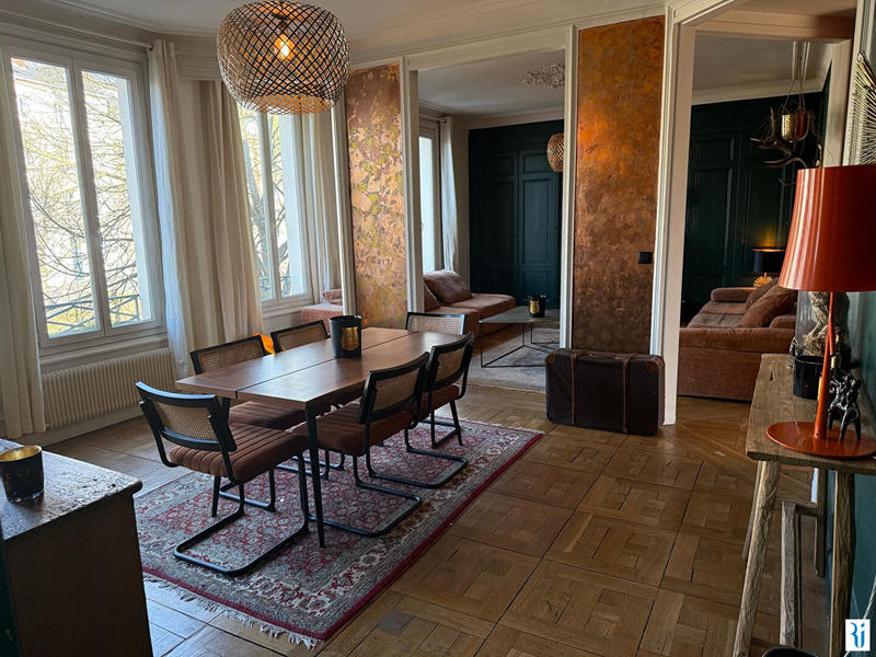 Appartement - 104 m² - 3 pièces