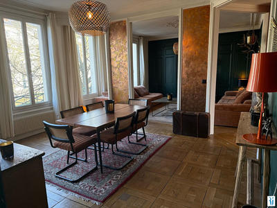 Appartement - 104 m² - 3 pièces