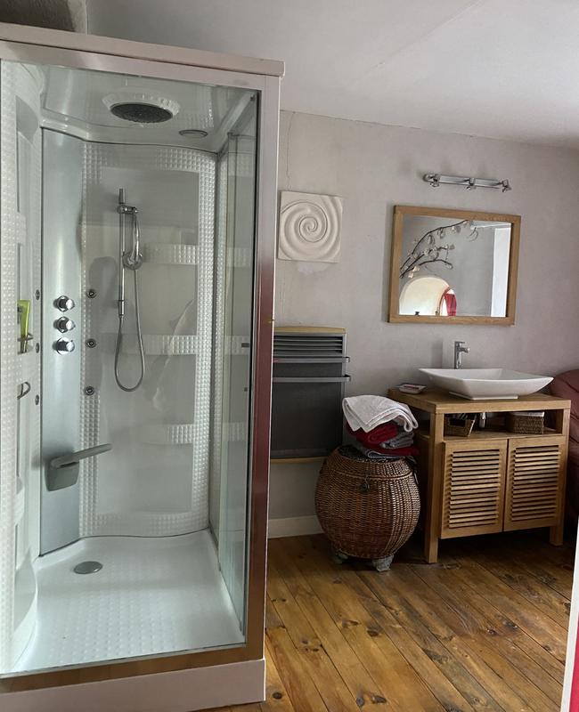 Maison ancienne - 190 m² - 6 pièces