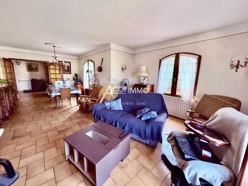 Maison - 200 m² - 6 pièces