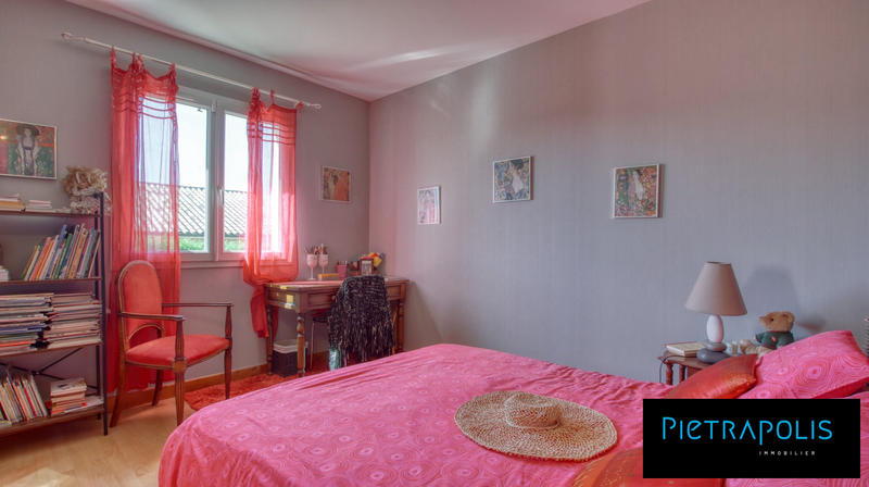 Villa - 204 m² - 8 pièces