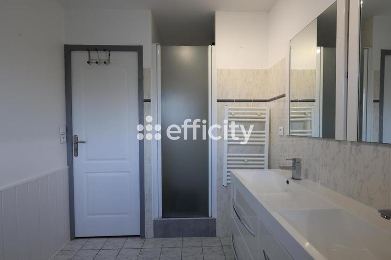 Villa - 111 m² - 4 pièces