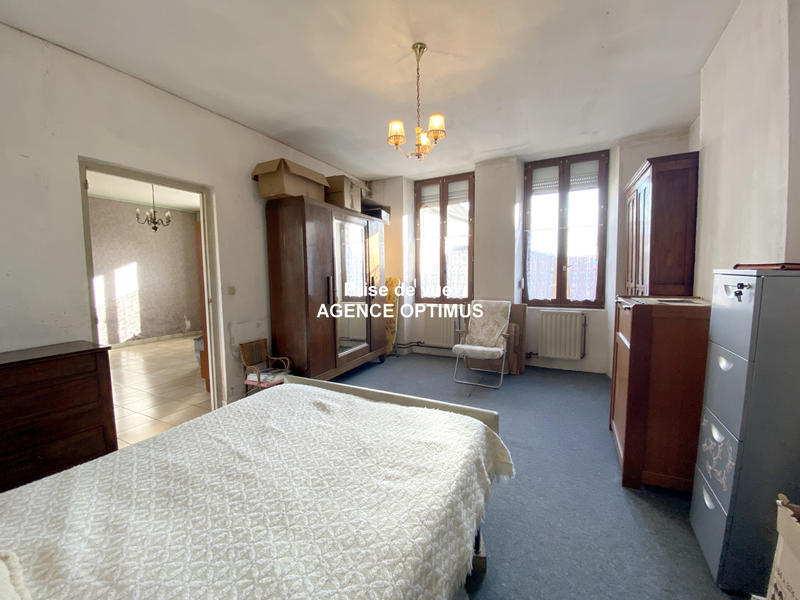 Maison - 102 m² - 5 pièces