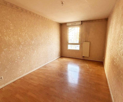 Appartement - 60 m² - 2 pièces
