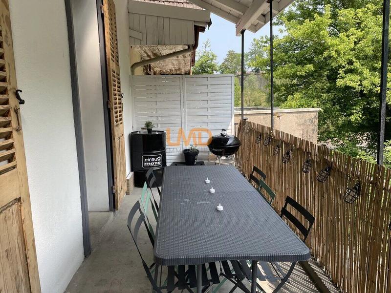 Maison de ville - 197 m² - 13 pièces