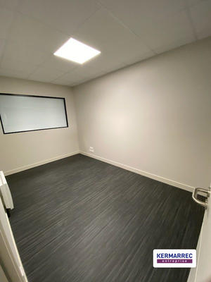 Local commercial - 81 m²