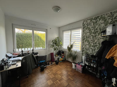 Maison - 140 m² - 8 pièces