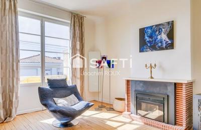 Maison - 191 m² - 7 pièces