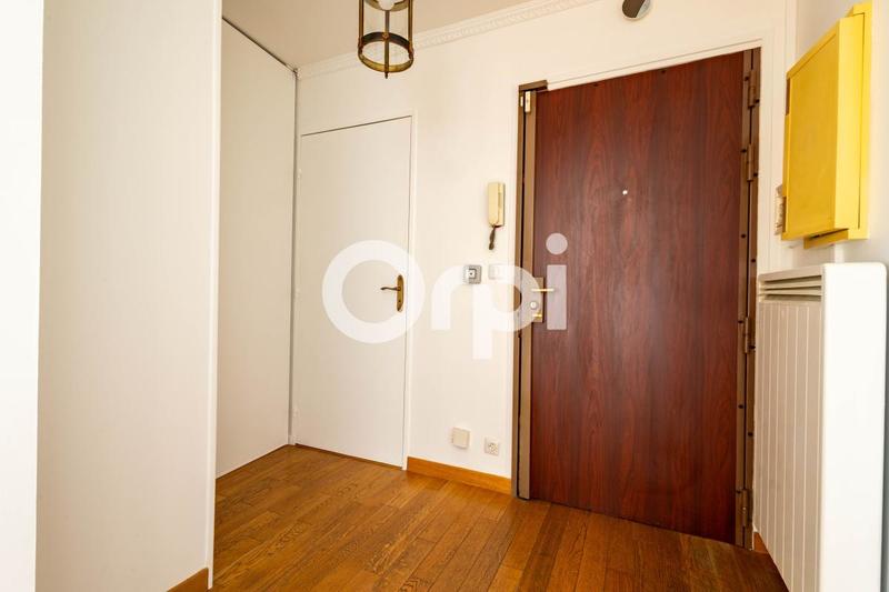 Appartement - 100 m² - 4 pièces