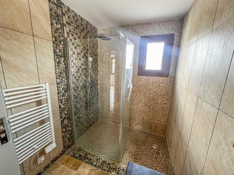 Pavillon - 115 m² - 6 pièces