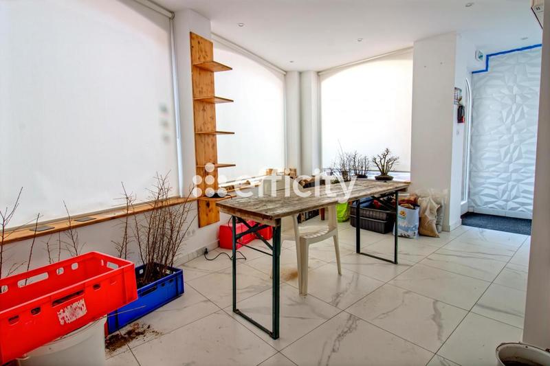 Maison - 164 m² - 7 pièces