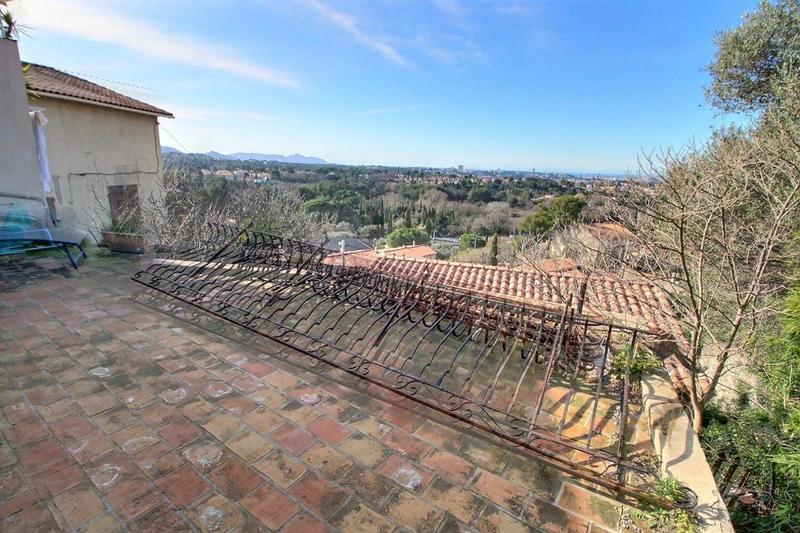 Maison - 139 m² - 4 pièces