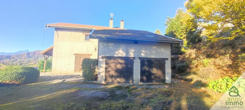 Maison - 132 m² - 6 pièces