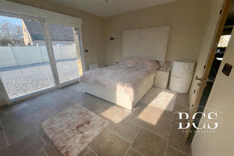 Maison - 94 m² - 5 pièces