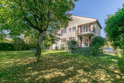 Maison - 183 m² - 7 pièces