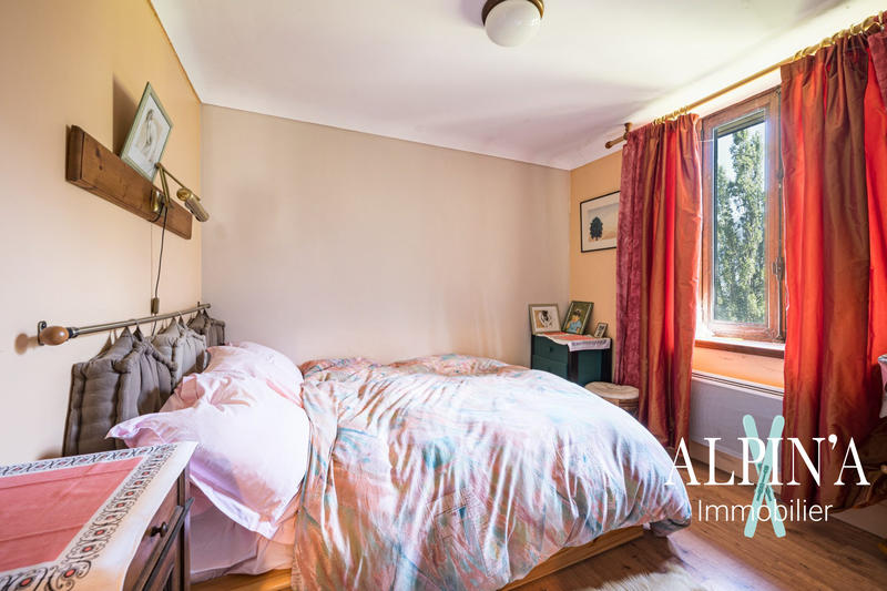 Maison - 304 m² - 5 pièces