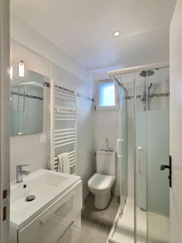 Immeuble - 121 m² - 7 pièces