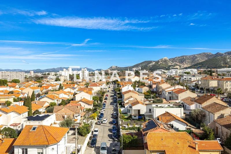 Appartement - 82 m² - 4 pièces