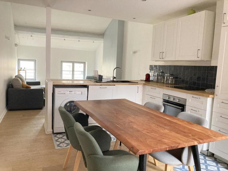 Appartement - 72 m² - 3 pièces