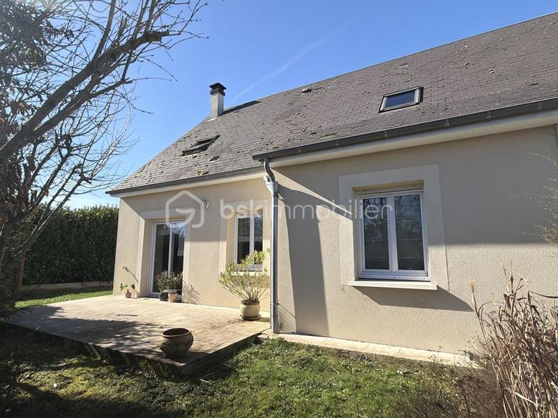 Maison traditionnelle - 105 m² - 5 pièces