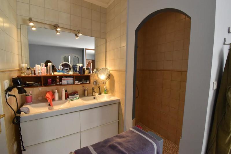 Villa - 140 m² - 6 pièces