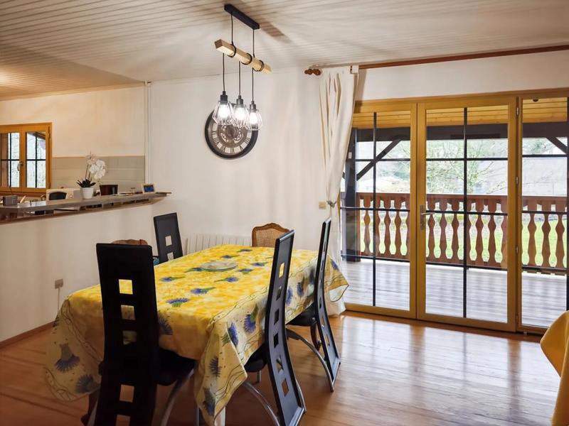 Propriété - 150 m² - 8 pièces