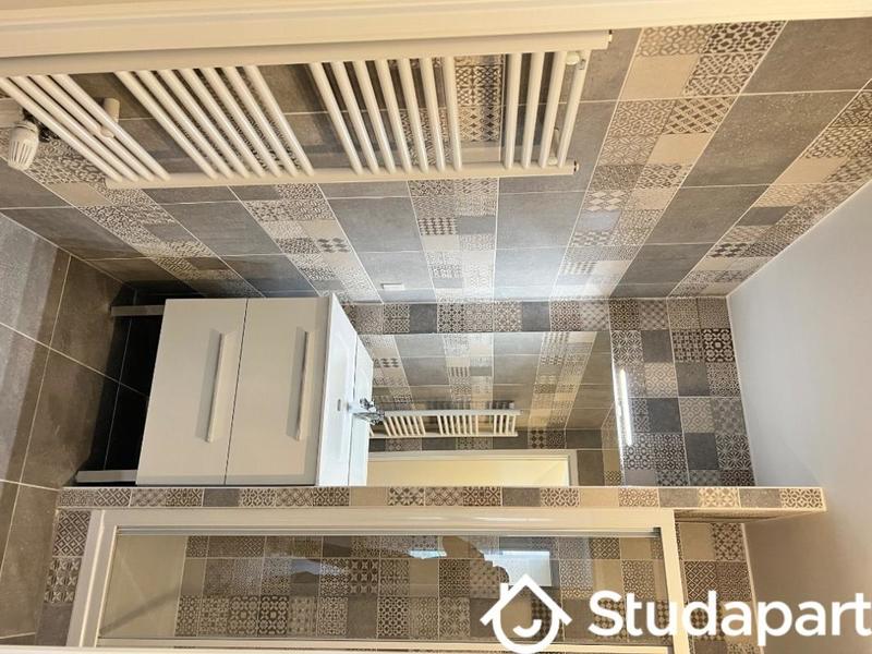 Chambre - 16 m² - 1 pièce