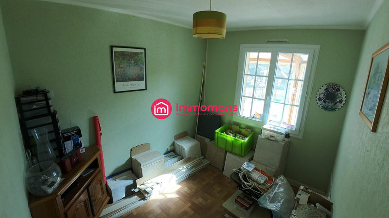 Maison - 165 m² - 11 pièces