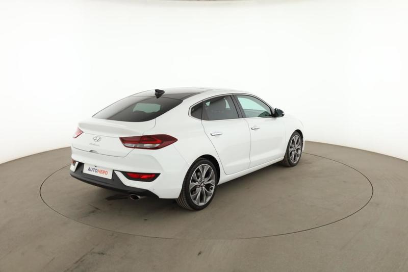 Hyundai i30 Fastback 1.4 t-GDi Executive Dct-7 140 ch