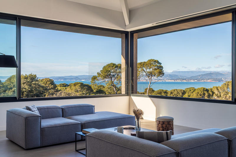 Appartement - 140 m² - 5 pièces