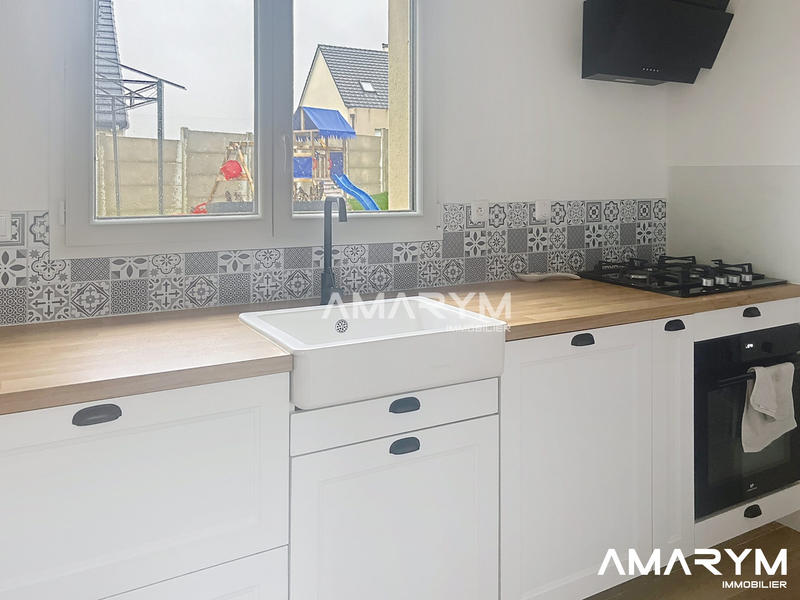 Maison contemporaine - 107 m² - 5 pièces