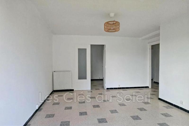 Appartement - 70 m² - 4 pièces