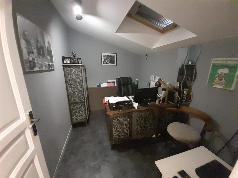 Maison - 137 m² - 7 pièces