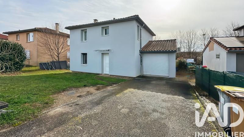 Maison - 95 m² - 4 pièces