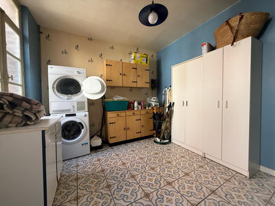 Maison - 161 m² - 7 pièces