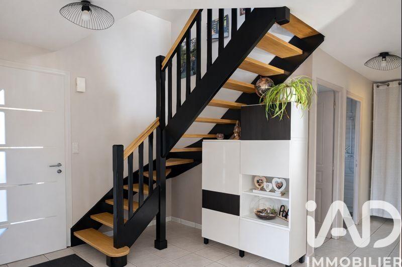 Maison - 131 m² - 6 pièces