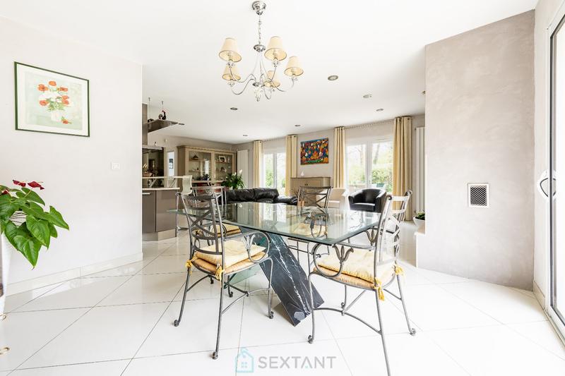 Maison - 165 m² - 7 pièces