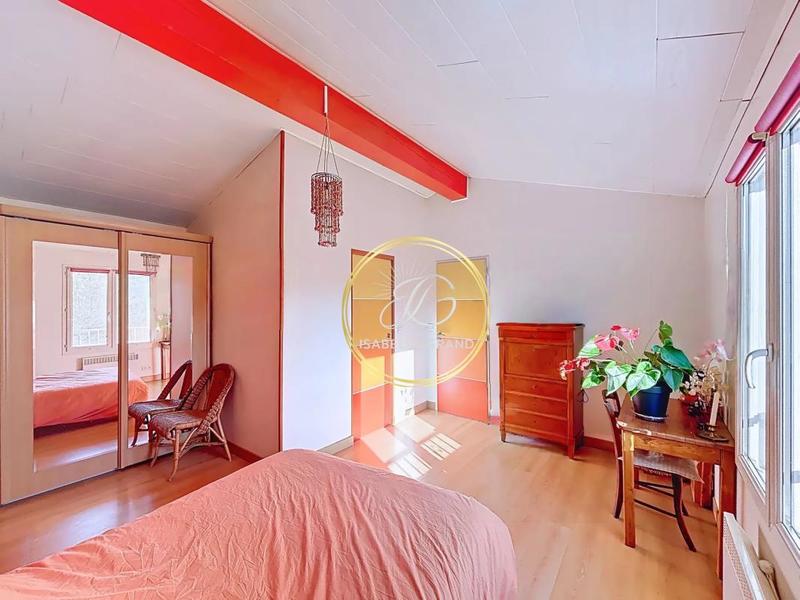 Maison de village - 108 m² - 6 pièces