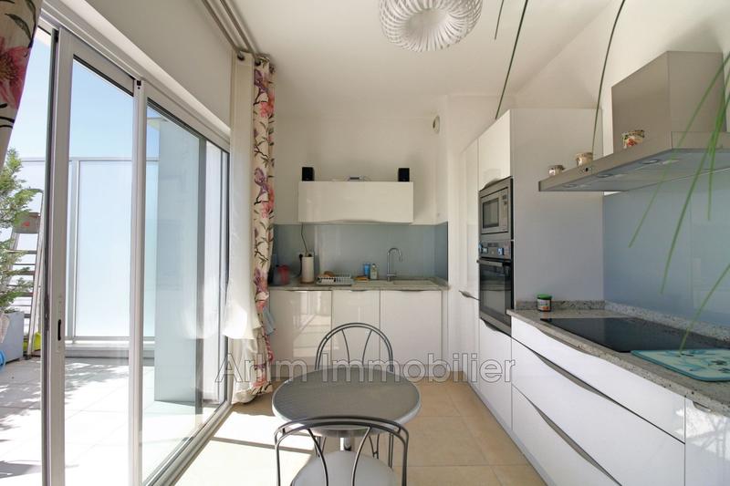 Appartement - 95 m² - 3 pièces