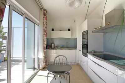 Appartement - 95 m² - 3 pièces